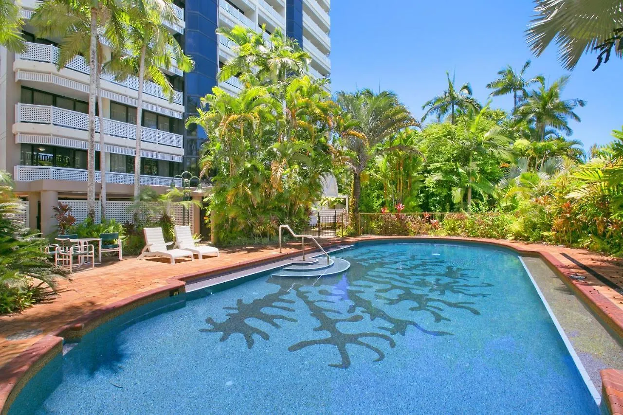 Cairns Luxury Seafront Apartment