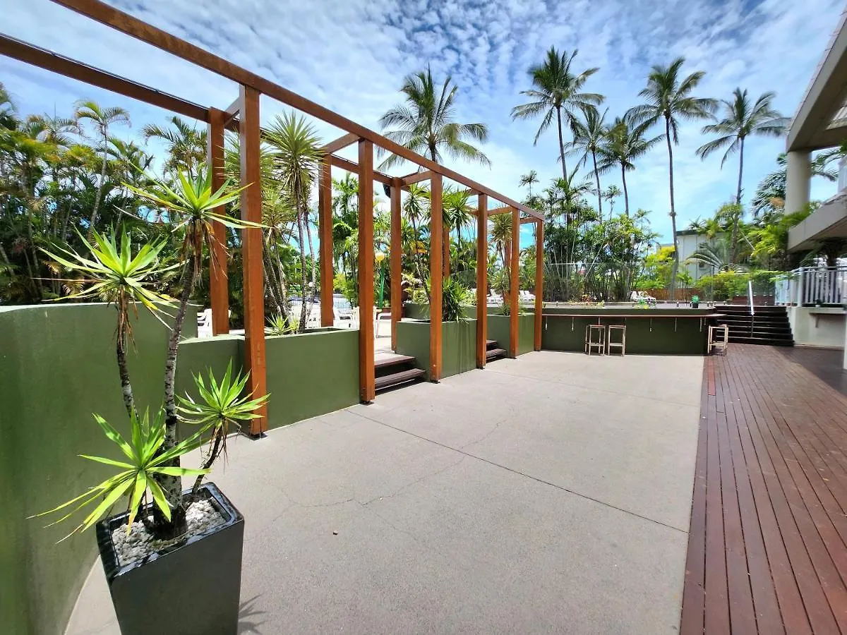 Cairns Luxury Seafront Apartment Australia